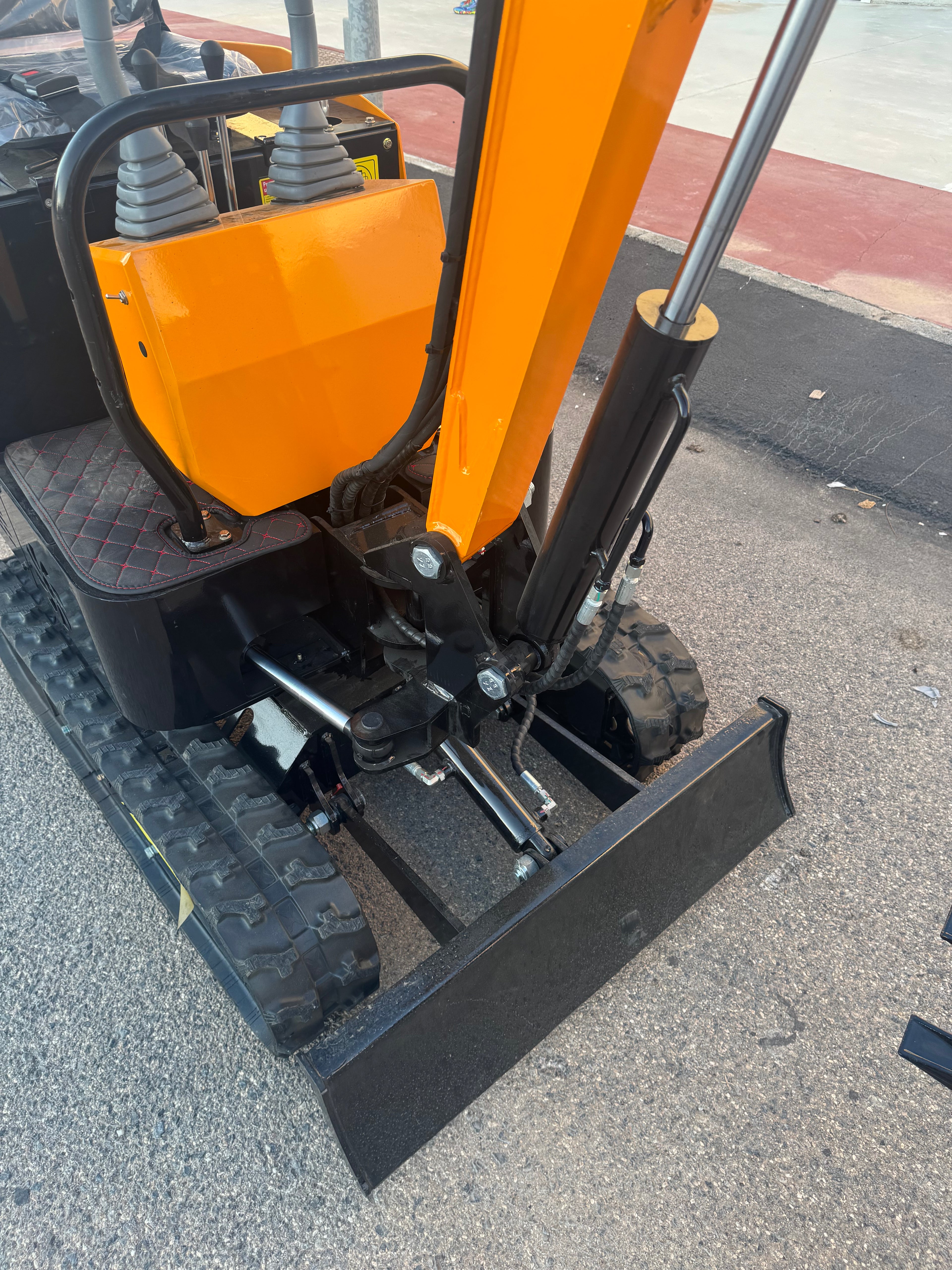 Mini Excavadora Nueva Giratoria 1000 Kg JPC Motor Koop de 1 Cilindro Con Enfriador de Aceite