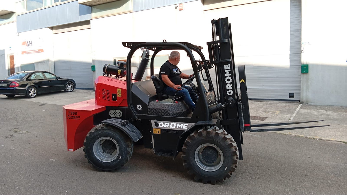 Torillo Carretilla elevadora 4X4 todoterreno 3500kg especial invernadero