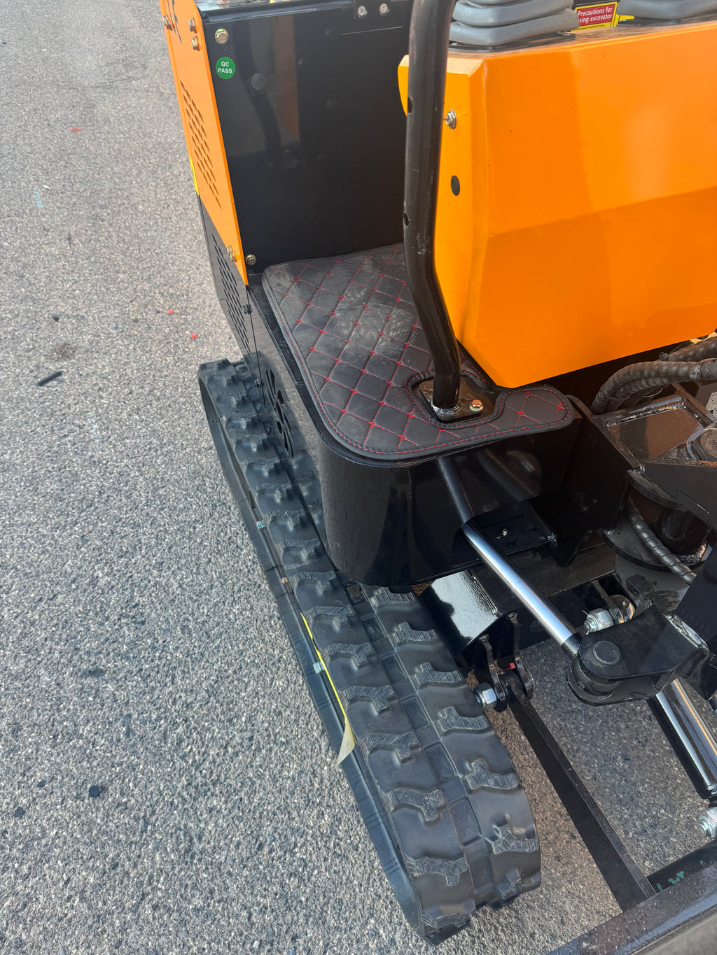 Mini Excavadora Nueva Giratoria 1000 Kg JPC Motor Koop de 1 Cilindro Con Enfriador de Aceite