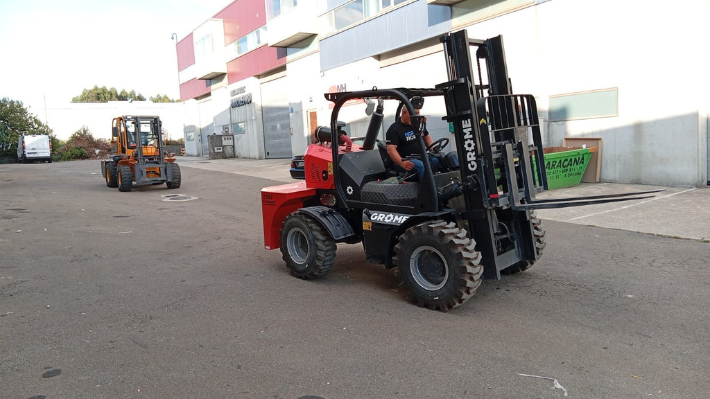 Torillo Carretilla elevadora 4X4 todoterreno 3500kg especial invernadero
