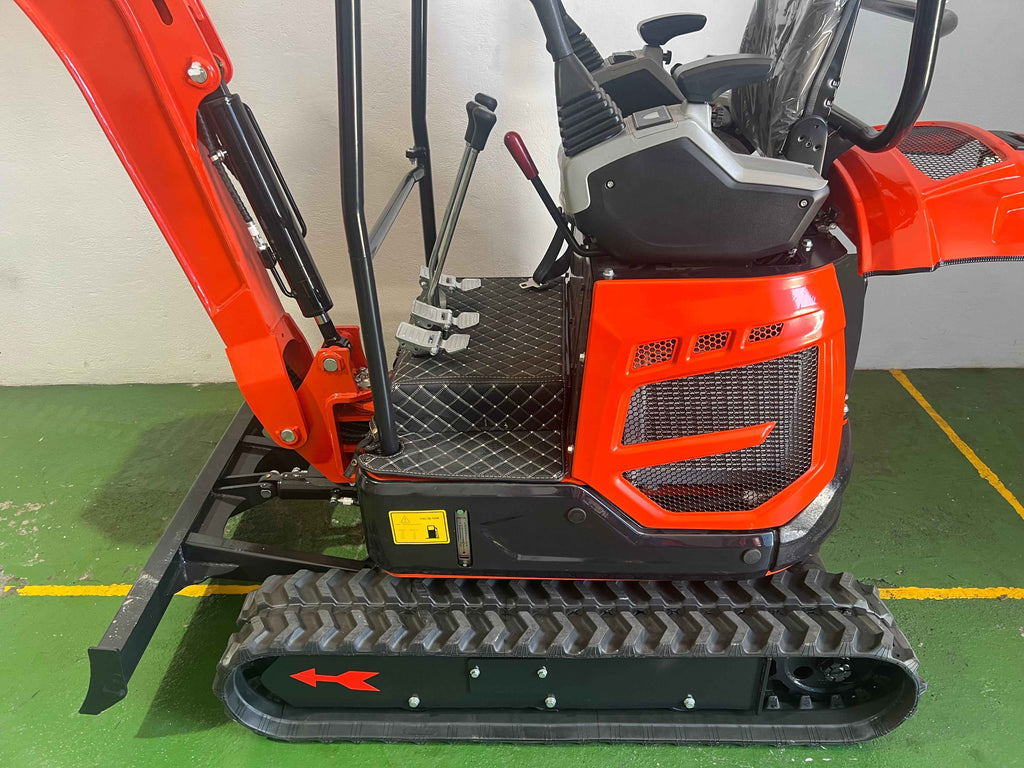 Excavadora Kubota 1800Kg Motor Kubota 3 Cilindros D722 Giratoria