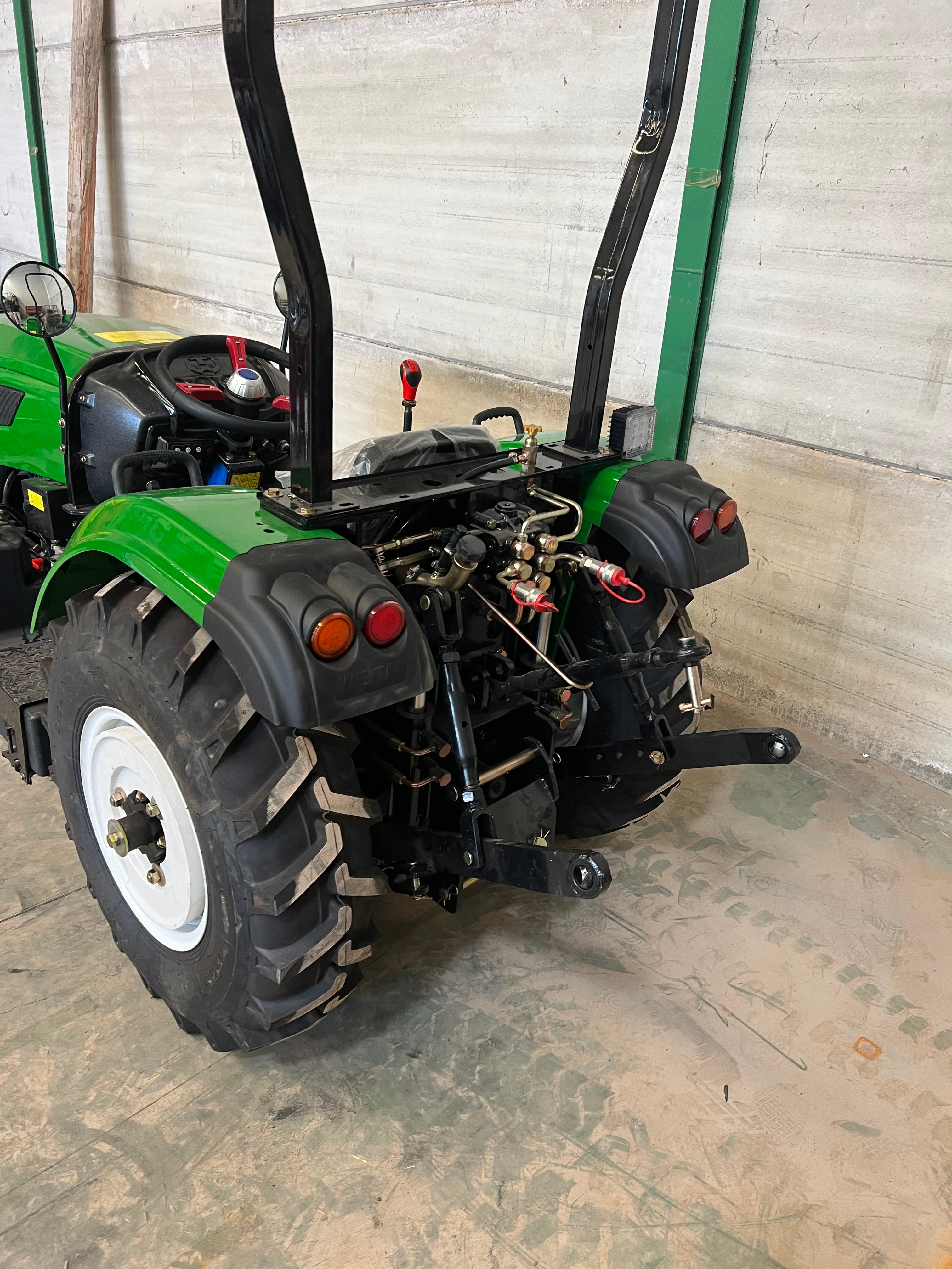 Mini Tractor Diesel 50CV 4 Cilindros Especial Invernadero