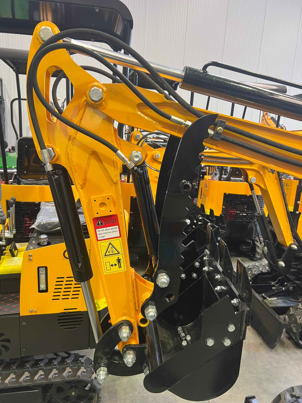 Mini Excavadora Segunda Mano Giratoria 1000 Kg JPC Motor Koop de 1 Cilindro Con Enfriador de Aceite