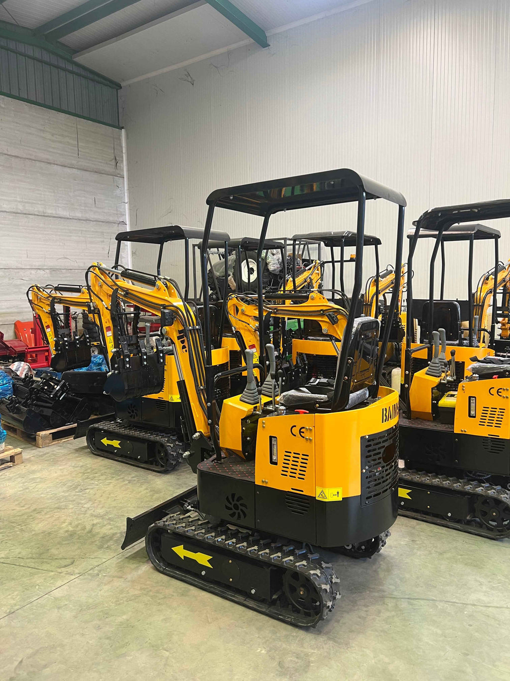 Mini Excavadoras España de 1 Tonelada  Giratoria  JPC Motor Koop de 1 Cilindro Con Enfriador de Aceite