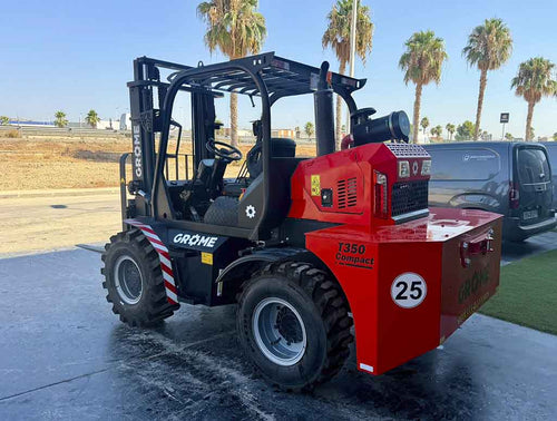 Carretilla elevadora 4X4 todoterreno 3500kg diesel especial invernadero